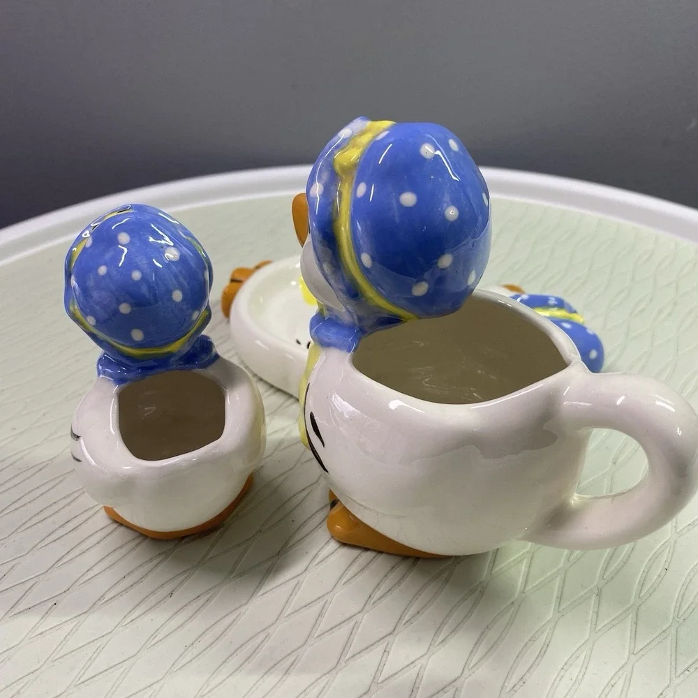 Vintage Set-4 Ceramic Ducks Wearing Bonnets. Creamer,Spoon Rest,Toothpick Holder